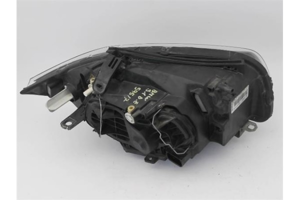 Recambio de faro delantero izquierdo para bmw serie 1 berlina (e81/e87) 118d referencia OEM IAM 63117193388  