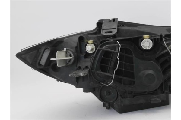 Recambio de faro delantero izquierdo para bmw serie 1 berlina (e81/e87) 118d referencia OEM IAM 63117193388  