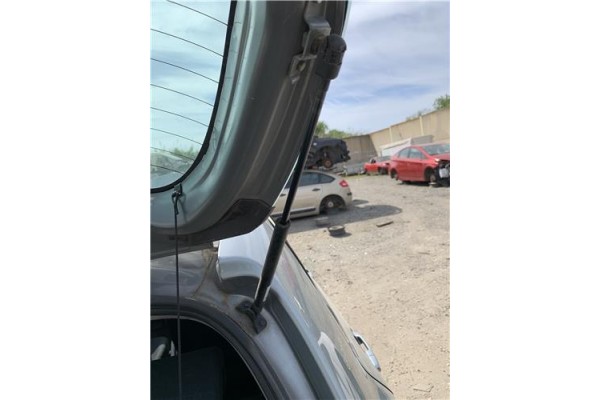 Recambio de amortiguador porton para toyota yaris (ksp9/scp9/nlp9) 1.4 active referencia OEM IAM 689600D010 689500D020 