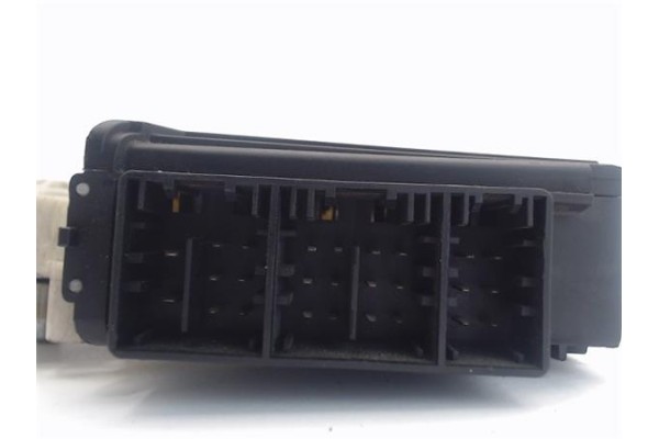 Recambio de motor elevalunas delantero derecho para seat ibiza (6l1) referencia OEM IAM (6Q2959801A) (104383-101) 6Q2959801A , A