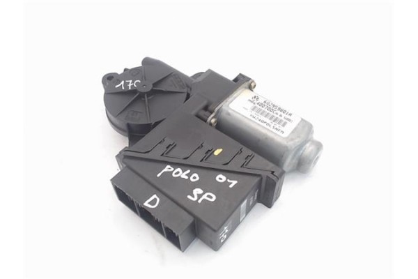 Recambio de motor elevalunas delantero derecho para volkswagen polo iv (9n1) referencia OEM IAM 6Q2959801A (8104 TEMIC) (400700C