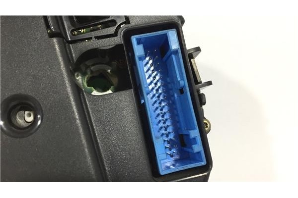 Recambio de cuadro completo para audi a3 (8l) 1.9 tdi ambiente referencia OEM IAM 8L0919860D 110008894001 