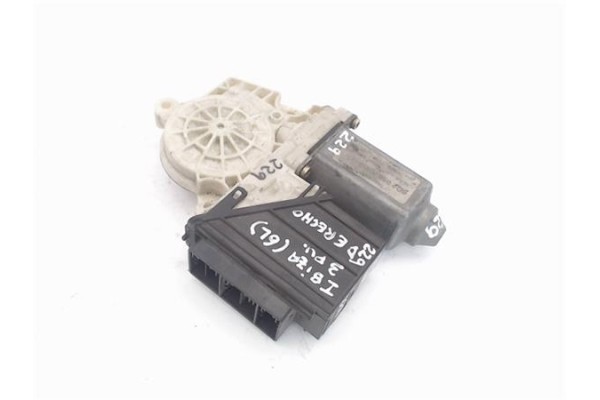 Recambio de motor elevalunas delantero derecho para seat ibiza (6l1) referencia OEM IAM (6Q2959801A) (104383-101) 