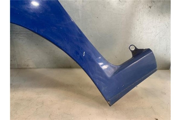 Recambio de aleta delantero izquierda para fiat punto / grande punto (199) 1.3 d multijet referencia OEM IAM 51901101  