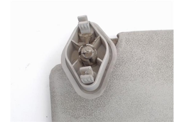 Recambio de parasol izquierdo para citroen berlingo 2.0 hdi vivace referencia OEM IAM 8143TH  