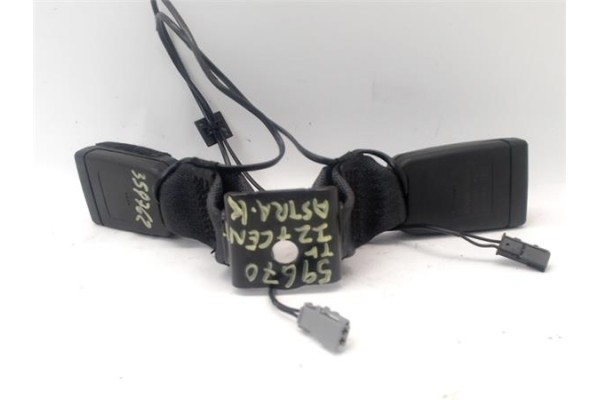 Recambio de anclaje cinturon trasero central para opel astra k berlina 5p 1.6 dynamic referencia OEM IAM 13409377 34194538 