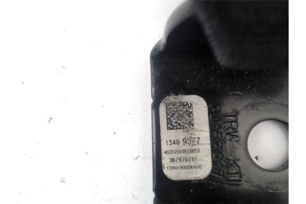 Recambio de anclaje cinturon trasero central para opel astra k berlina 5p 1.6 dynamic referencia OEM IAM 13409377 34194538 