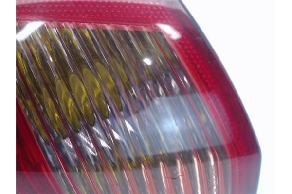 Recambio de piloto trasero izquierdo para alfa romeo 147 (190) referencia OEM IAM 46556349 03322010 