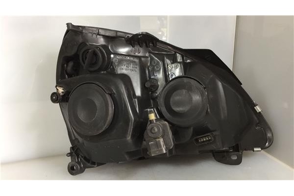 Recambio de faro delantero izquierdo para renault clio ii (xbo) 1.2 16v 75cv referencia OEM IAM 260603338R  