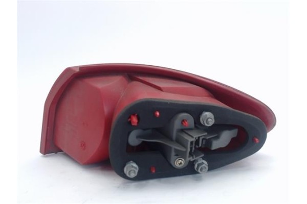 Recambio de piloto trasero izquierdo para alfa romeo 147 (190) referencia OEM IAM 46556349 03322010 
