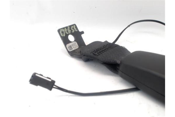 Recambio de anclaje cinturon trasero derecho para opel astra k berlina 5p 1.6 dynamic referencia OEM IAM 13409378 367970717 