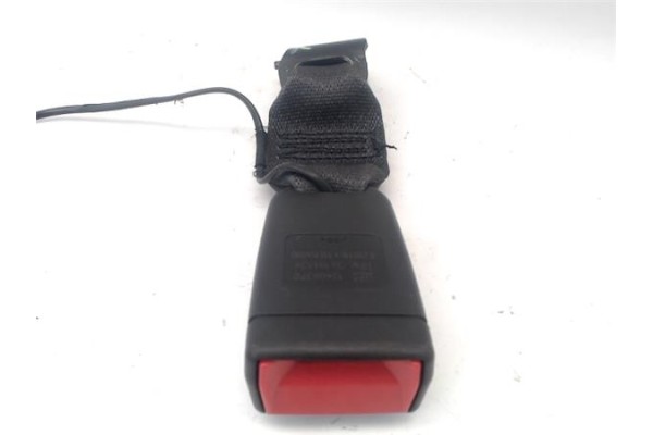 Recambio de anclaje cinturon trasero derecho para opel astra k berlina 5p 1.6 dynamic referencia OEM IAM 13409378 367970717 