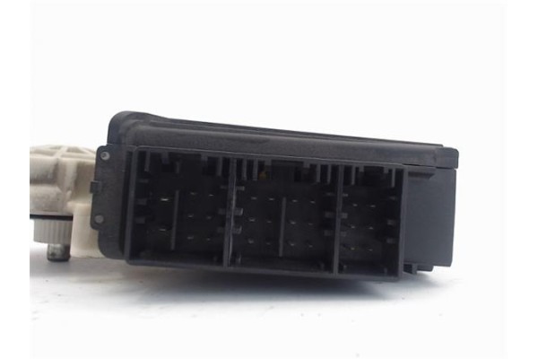 Recambio de motor elevalunas delantero derecho para seat ibiza (6l1) referencia OEM IAM (6Q2959801A) (104383-101) 6Q2959801A , A