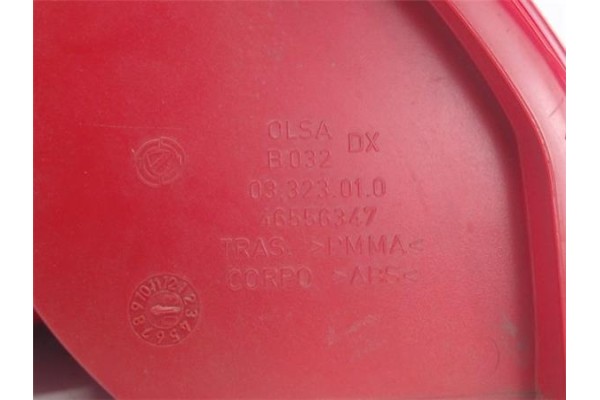 Recambio de piloto trasero derecho para alfa romeo 147 (190) referencia OEM IAM 46556347 03323010 