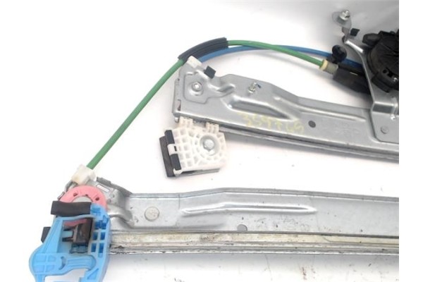 Recambio de elevalunas electrico delantero derecho para citroen c3 picasso 1.6 exclusive referencia OEM IAM 9222FZ  
