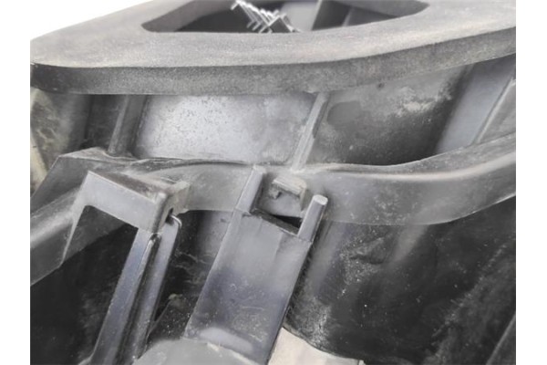 Recambio de piloto trasero derecho para opel corsa d 1.2 referencia OEM IAM 93189091  