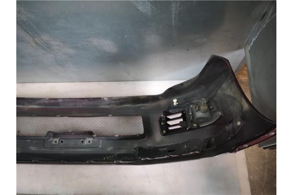 Recambio de paragolpes delantero para mitsubishi space wagon (n80/n90) 2.4 referencia OEM IAM MR39285 MR392854 