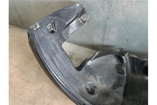 Recambio de pase rueda delantero derecho para bmw serie 1 berlina (e81/e87) 2.0 118d referencia OEM IAM 51717059372  