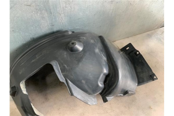 Recambio de pase rueda delantero derecho para bmw serie 1 berlina (e81/e87) 2.0 118d referencia OEM IAM 51717059372  