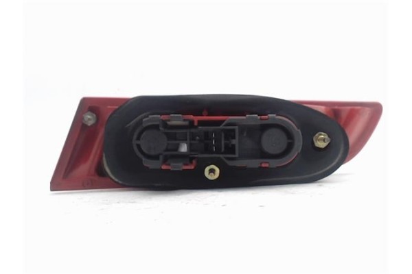 Recambio de piloto porton trasero izquierdo para alfa romeo 156 sportwagon 1.9 jtd 8v progression referencia OEM IAM 60685982  