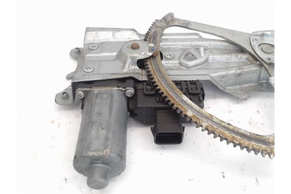 Recambio de mecanismo elevalunas delantero izquierdo para opel astra h berlina referencia OEM IAM A330013100417  