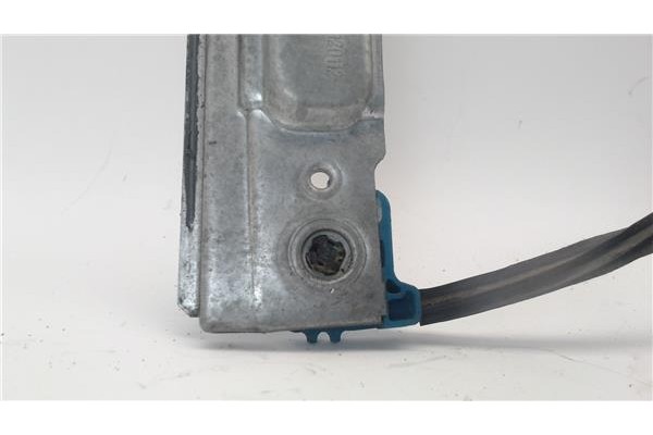 Recambio de mecanismo elevalunas delantero izquierdo para peugeot 308 referencia OEM IAM 9221EE  