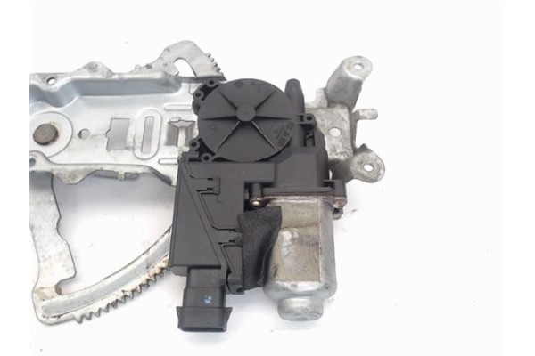 Recambio de mecanismo elevalunas delantero izquierdo para opel corsa c referencia OEM IAM   