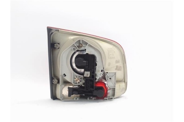 Recambio de piloto porton trasero derecho para volkswagen touareg (7la) 5.0 tdi v10 referencia OEM IAM 7L6945094H 28268003 