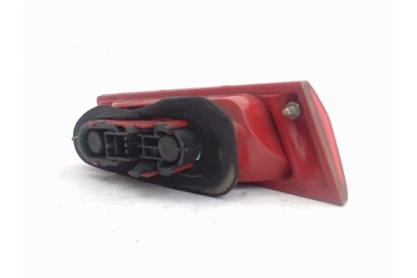 Recambio de piloto porton trasero derecho para alfa romeo 156 sportwagon 1.9 jtd 8v progression referencia OEM IAM 60685981  