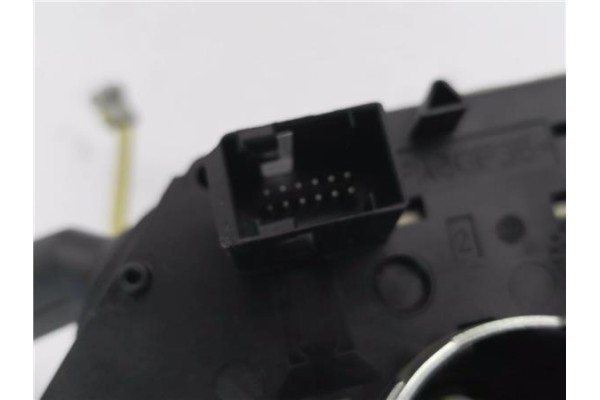Recambio de mando intermitencia para fiat punto / grande punto (199) 1.3 d multijet referencia OEM IAM 735521316  