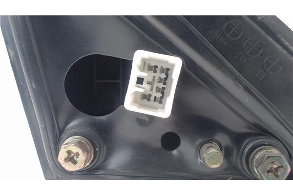 Recambio de retrovisor electrico izquierdo para daewoo nubira berlina referencia OEM IAM E11015447  
