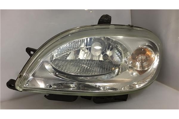 Recambio de faro delantero izquierdo para citroen saxo 1.4 vts referencia OEM IAM 9636331780 89003434 