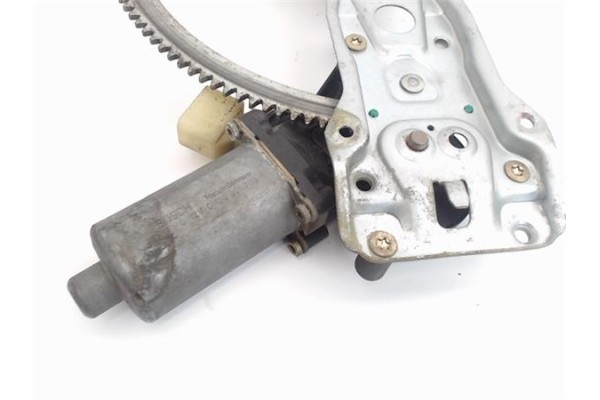 Recambio de mecanismo elevalunas delantero izquierdo para mercedes-benz clase c (bm 202) berlina referencia OEM IAM   