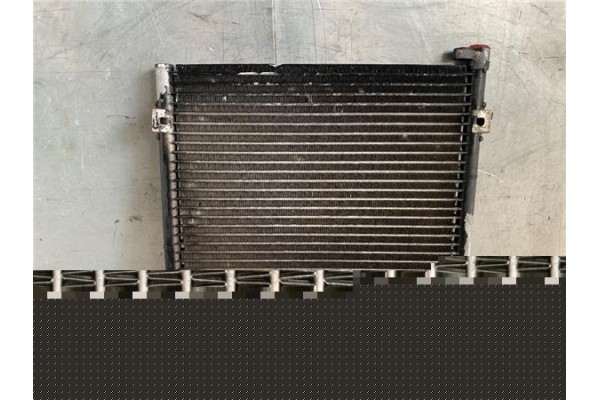 Recambio de amortiguador porton para dacia sandero i 1.4 referencia OEM IAM 8200735264  
