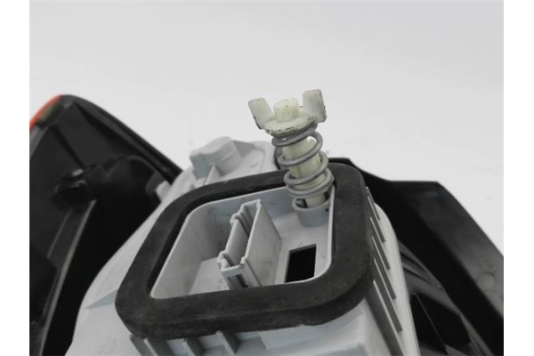 Recambio de piloto trasero derecho para volkswagen polo v (6r1) 1.4 advance referencia OEM IAM 6R0945096AH 6R0945258A 