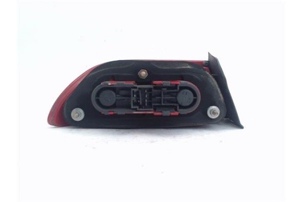 Recambio de piloto trasero derecho para alfa romeo 156 sportwagon 1.9 jtd 8v progression referencia OEM IAM 60620136 FP1939 