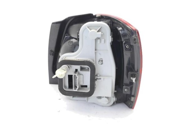 Recambio de piloto trasero izquierdo para volkswagen polo v (6r1) 1.4 advance referencia OEM IAM 6R0945095L 6R0945095AH 
