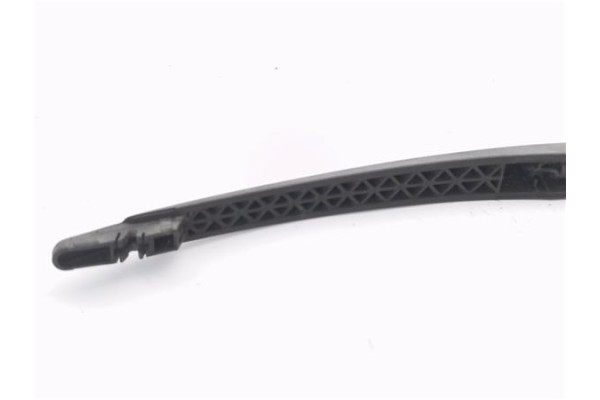 Recambio de brazo limpiaparabrisas trasero para dacia sandero i 1.4 referencia OEM IAM 7701042368 7700841699E 