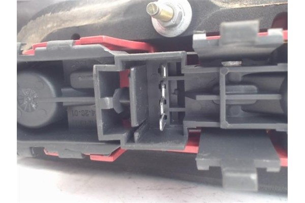 Recambio de piloto trasero izquierdo para alfa romeo 156 sportwagon 1.9 jtd 8v progression referencia OEM IAM 60620137 FP1938 