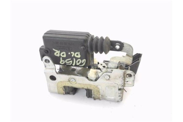 Recambio de cierre electromagnetico delantero derecho para dacia sandero i 1.4 referencia OEM IAM 8200735224  