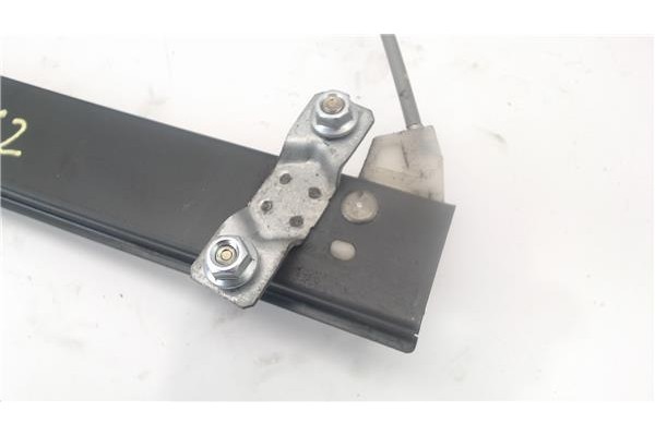 Recambio de mecanismo elevalunas delantero izquierdo para hyundai getz (tb) referencia OEM IAM 988101C100  