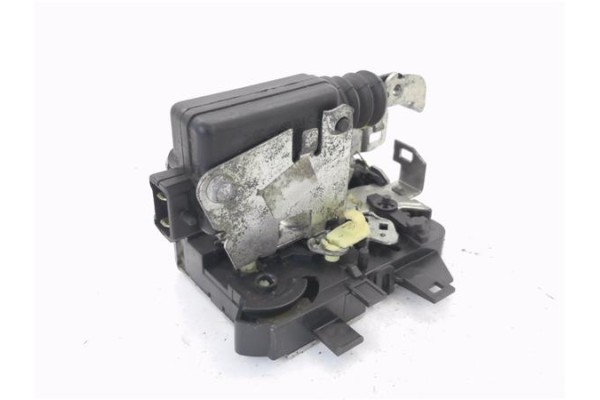 Recambio de cierre electromagnetico delantero izquierdo para dacia sandero i 1.4 referencia OEM IAM 8200735227  