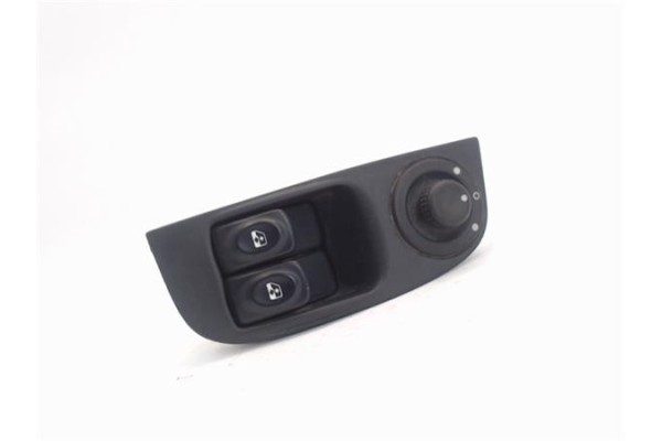 Recambio de mando elevalunas delantero izquierdo para renault megane i (ba0/1_) 1.4 16v (ba0d, ba1h, ba0w, ba10) referencia OEM 