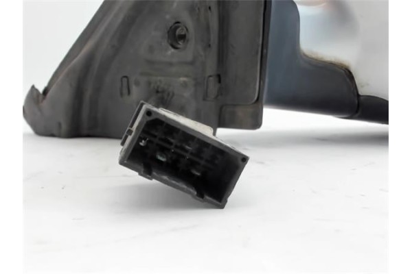 Recambio de retrovisor electrico derecho para audi a3 (8l) referencia OEM IAM    Recambio de retrovisor electrico derecho para audi a3 (8l) referencia OEM IAM