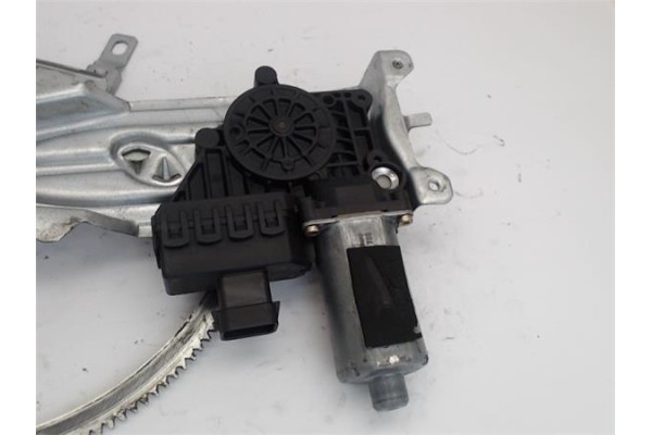 Recambio de mecanismo elevalunas delantero izquierdo para opel zafira a referencia OEM IAM   