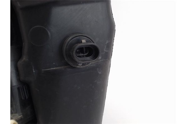 Recambio de deposito limpiaparabrisas para opel astra j berlina 5p 1.6 excellence referencia OEM IAM 13260579 2140091 