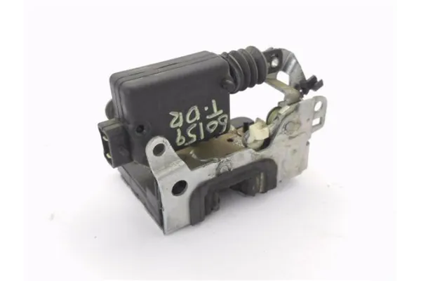Recambio de cierre electromagnetico trasero derecho para dacia sandero i 1.4 referencia OEM IAM 8200735246  