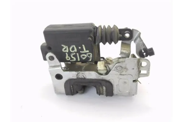 Recambio de cierre electromagnetico trasero derecho para dacia sandero i 1.4 referencia OEM IAM 8200735246  