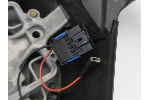 Recambio de volante para peugeot 207 1.4 16v referencia OEM IAM 6045458  