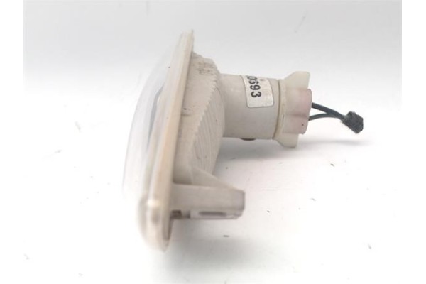 Recambio de piloto intermitente lat. delantero derecho para opel astra k berlina 5p 1.6 dynamic referencia OEM IAM YQ00011480 13